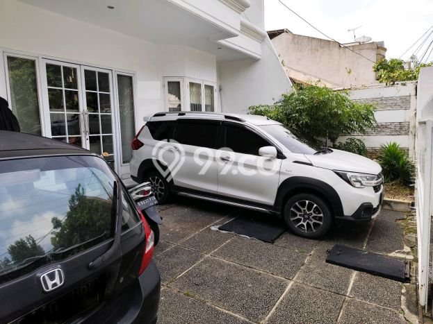 Hunian Elit LB 320m2 Siap Huni Desain Elegan di Sunter, Jakarta Utara Hunian Elit LB 320m2 Siap Huni Desain Elegan di Sunter, Jakarta Utara