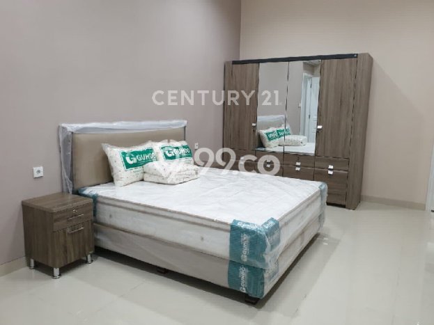 Lokasi strategis! Rumah siap huni disewakan di Lippo Cikarang LB 250m2 Lokasi strategis! Rumah siap huni disewakan di Lippo Cikarang LB 250m2