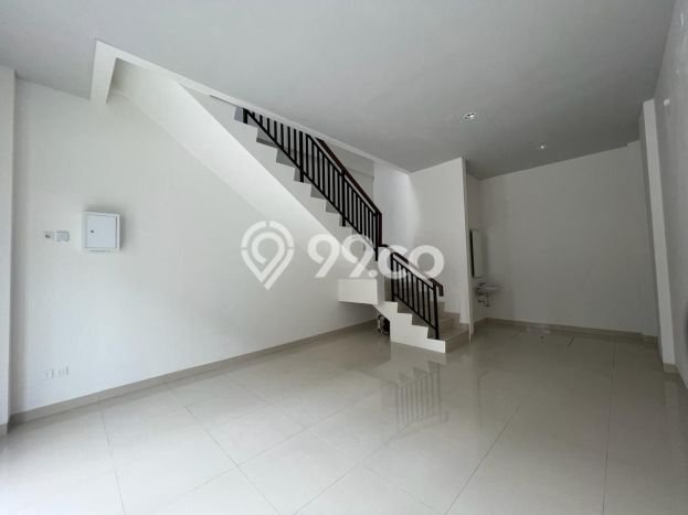Unit Ruko Dijual di Tangerang LT 60m2 & LB 158m2 Unit Ruko Dijual di Tangerang LT 60m2 & LB 158m2