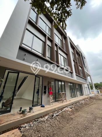Unit Ruko Dijual di BSD Tangerang Selatan 126m2 Unit Ruko Dijual di BSD Tangerang Selatan 126m2