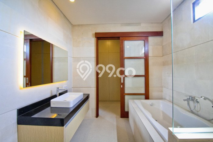 Vila Strategis di , Area 420m2m², Dekat mudah Badung, Badung Vila Strategis di , Area 420m2m², Dekat mudah Badung, Badung