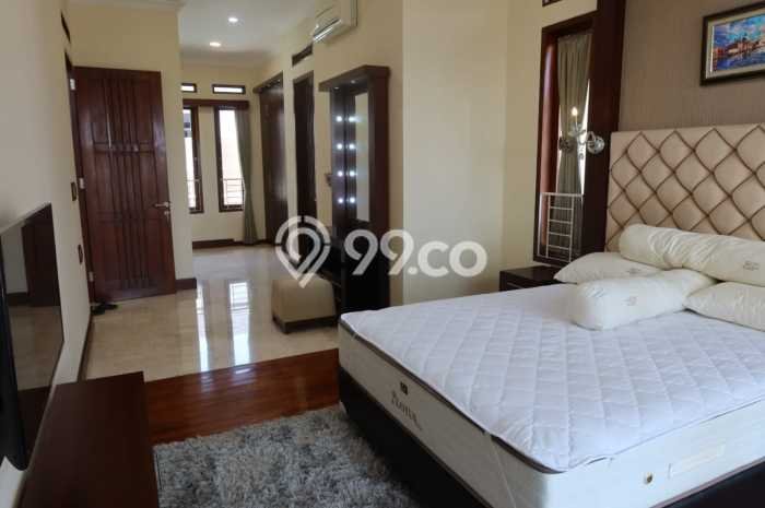 Rumah Luxury Modern Siap Huni di ciumbuleuit Bandung Rumah Luxury Modern Siap Huni di ciumbuleuit Bandung