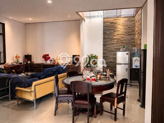 Ready to Use! Luxury House LT 500m2 Desain Modern di Pajajaran Ready to Use! Luxury House LT 500m2 Desain Modern di Pajajaran