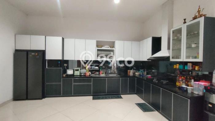 Rumah Luxury Modern Tanpa Renovasi di Setiabudi Bandung Rumah Luxury Modern Tanpa Renovasi di Setiabudi Bandung