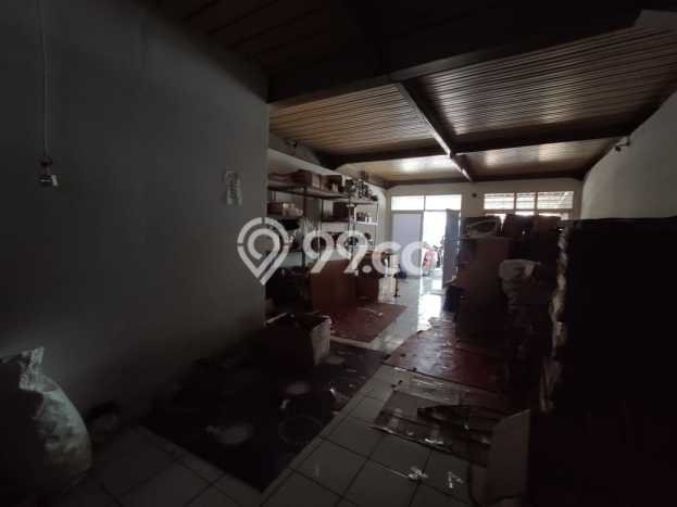 Gudang Bagus Dijual LB 636m2 Lokasi Strategis Bandung Area Cocok untuk Berbisnis Gudang Bagus Dijual LB 636m2 Lokasi Strategis Bandung Area Cocok untuk Berbisnis