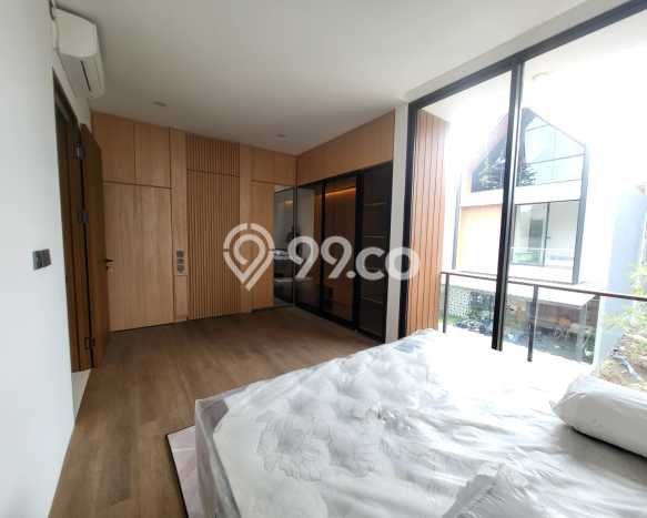 Rumah Luxury di Bandung Strategis Kondisi Baik Rumah Luxury di Bandung Strategis Kondisi Baik