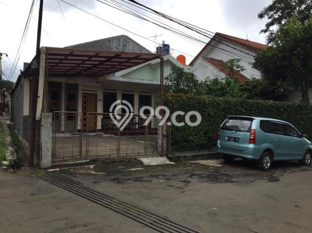 Rumah Elit LB 200m2 Siap Huni Desain Elegan di Pasteur, Bandung Rumah Elit LB 200m2 Siap Huni Desain Elegan di Pasteur, Bandung