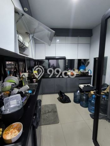 Siap Huni Rumah Mewah 5 Kamar di Andir Dekat ke Mana Saja Siap Huni Rumah Mewah 5 Kamar di Andir Dekat ke Mana Saja