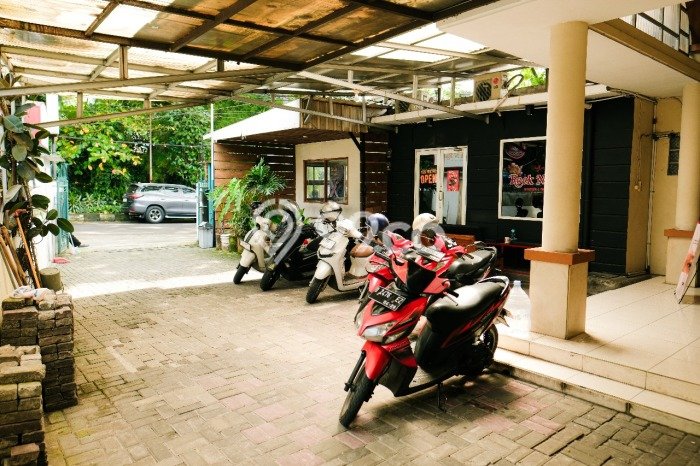For Sale! Luxury House LT 419m2 Desain Elegan di Riau For Sale! Luxury House LT 419m2 Desain Elegan di Riau