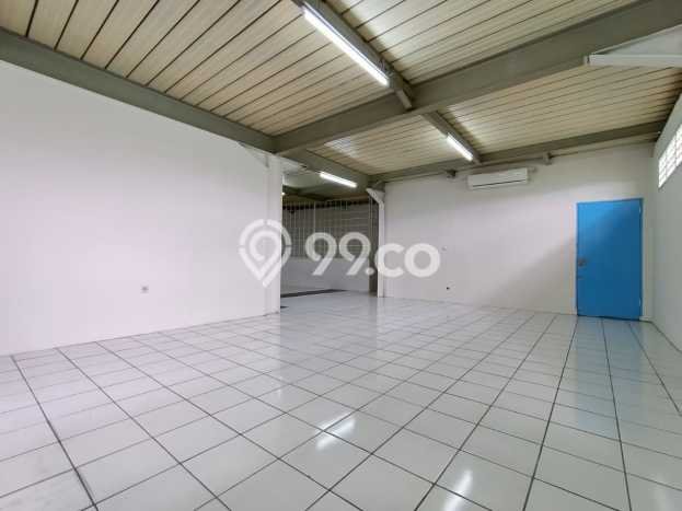 Gudang Bagus Dijual LB 636m2 Lokasi Strategis Bandung Area Cocok untuk Berbisnis Gudang Bagus Dijual LB 636m2 Lokasi Strategis Bandung Area Cocok untuk Berbisnis