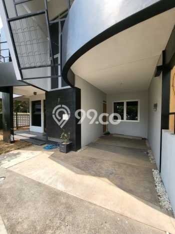 Ready to Use! Luxury House LT 161m2 Desain Modern di Cigadung Ready to Use! Luxury House LT 161m2 Desain Modern di Cigadung
