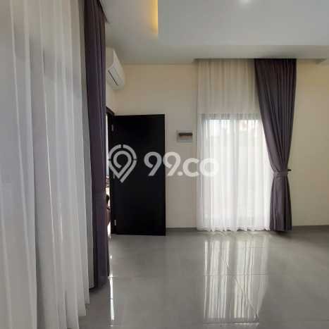 Rumah Minimalis 3 Kamar LT 180m2 di Kopo Rumah Minimalis 3 Kamar LT 180m2 di Kopo