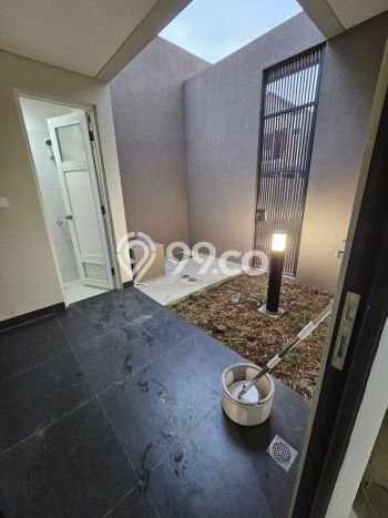 Jual Rumah Mewah Elegan Dengan View Cantik di Buah Batu, Bandung Jual Rumah Mewah Elegan Dengan View Cantik di Buah Batu, Bandung