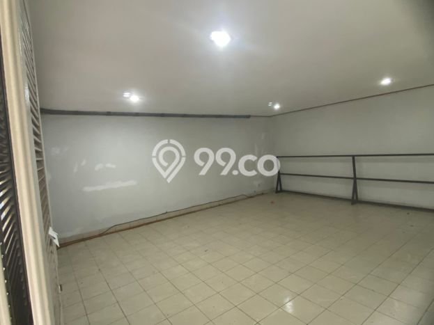 Disewakan Rumah Harga Terjangkau di Setra Duta Bandung Punya 3 KT Disewakan Rumah Harga Terjangkau di Setra Duta Bandung Punya 3 KT