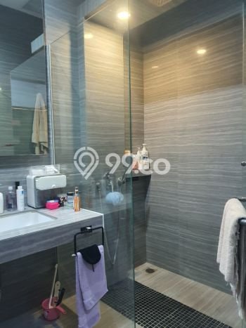 Rumah Elit Modern Tanpa Renovasi di Singgasana Bandung Rumah Elit Modern Tanpa Renovasi di Singgasana Bandung