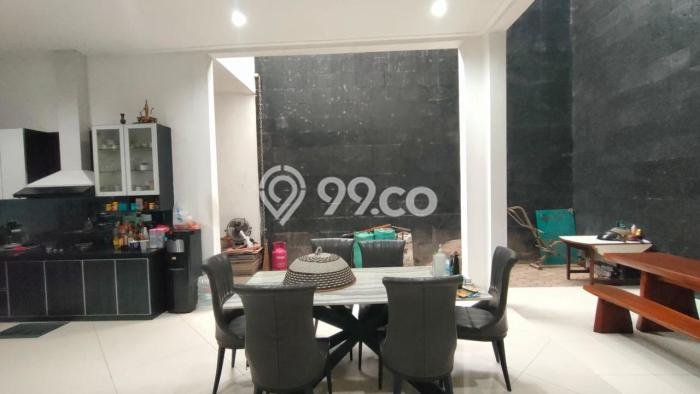 Rumah Luxury Modern Tanpa Renovasi di Setiabudi Bandung Rumah Luxury Modern Tanpa Renovasi di Setiabudi Bandung