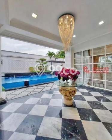 Hunian Elit LB 800m2 Siap Huni Desain Elegan di Kemang, Jakarta Selatan Hunian Elit LB 800m2 Siap Huni Desain Elegan di Kemang, Jakarta Selatan