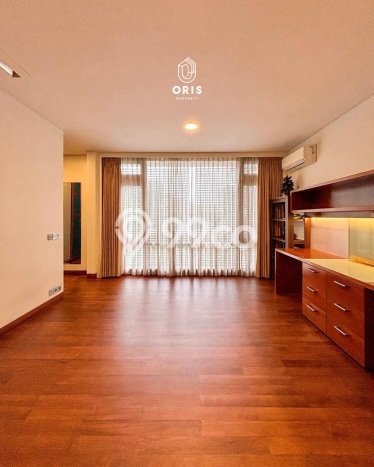 Jual Rumah Mewah Megah Dengan View Eksklusif di Pondok Indah, Jakarta Selatan Jual Rumah Mewah Megah Dengan View Eksklusif di Pondok Indah, Jakarta Selatan