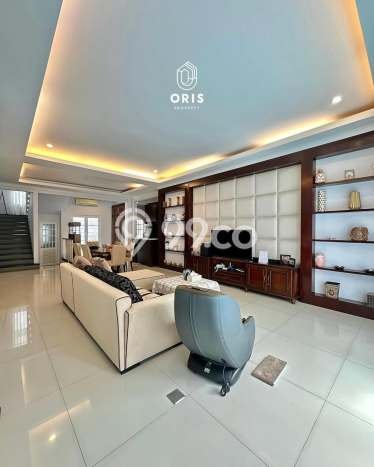 Hunian Mewah LB 278m2 Siap Pakai Desain Elegan di Kemang, Jakarta Selatan Hunian Mewah LB 278m2 Siap Pakai Desain Elegan di Kemang, Jakarta Selatan