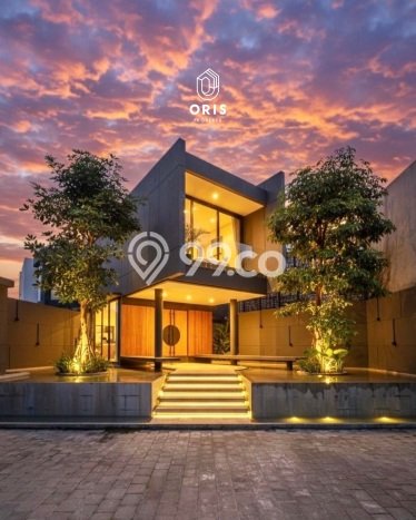 Rumah Lingkungan Nyaman kawasan Canggu, Badung, LT 655m2m² Bangunan 715m2m² Rumah Lingkungan Nyaman kawasan Canggu, Badung, LT 655m2m² Bangunan 715m2m²