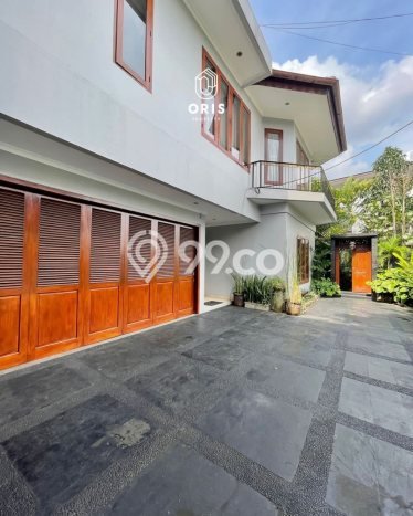 Dijual Rumah Mewah Megah Dengan View Eksklusif di Kemang, Jakarta Selatan Dijual Rumah Mewah Megah Dengan View Eksklusif di Kemang, Jakarta Selatan
