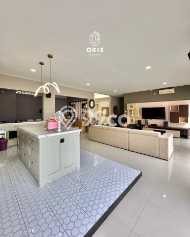 Dijual Rumah Premium dengan Fasilitas Sekitar Lengkap di Jagakarsa, Jakarta Selatan Dijual Rumah Premium dengan Fasilitas Sekitar Lengkap di Jagakarsa, Jakarta Selatan