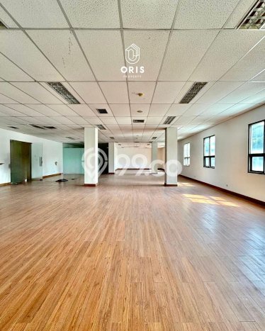 Dijual! Kantor di Thamrin Jakarta Pusat LT 562m2 / LB 2375m2 Kawasan Strategis Dijual! Kantor di Thamrin Jakarta Pusat LT 562m2 / LB 2375m2 Kawasan Strategis