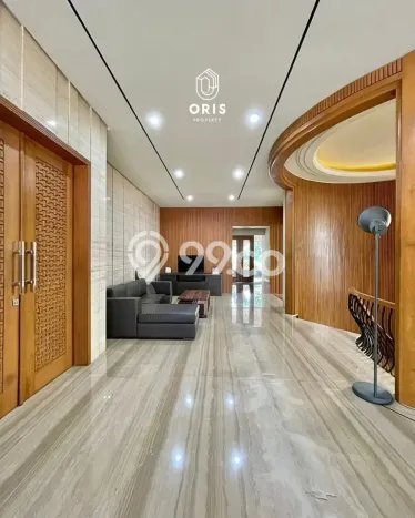 Hunian Elit LB 1139m2 Siap Pakai Desain Elegan di Pondok Indah, Jakarta Selatan Hunian Elit LB 1139m2 Siap Pakai Desain Elegan di Pondok Indah, Jakarta Selatan