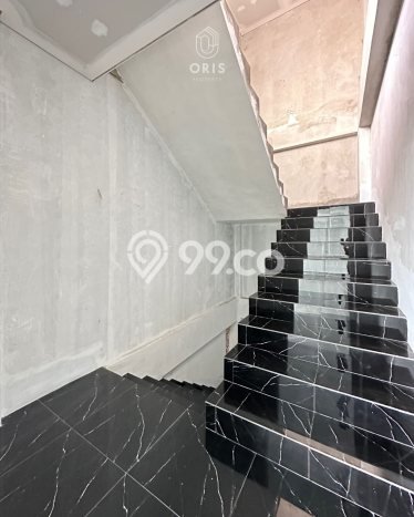 Dijual! Kantor di Dewi Sartika Jakarta Timur LT 285m2 / LB 755m2 Kawasan Strategis Dijual! Kantor di Dewi Sartika Jakarta Timur LT 285m2 / LB 755m2 Kawasan Strategis