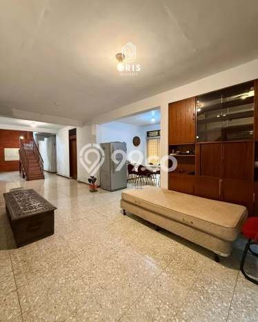 Dijual Tanah di Kebayoran Baru Jakarta Selatan Luas 379m2 SHM Dijual Tanah di Kebayoran Baru Jakarta Selatan Luas 379m2 SHM