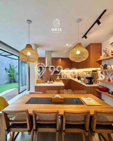 Jual Rumah Luas Elegan Dengan View Eksklusif di Veteran, Jakarta Selatan Jual Rumah Luas Elegan Dengan View Eksklusif di Veteran, Jakarta Selatan