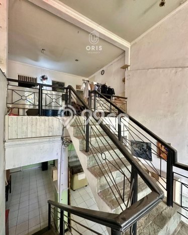 Hunian Elit LB 200m2 Siap Pakai Desain Elegan di Senopati, Jakarta Selatan Hunian Elit LB 200m2 Siap Pakai Desain Elegan di Senopati, Jakarta Selatan