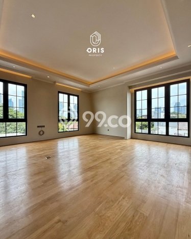 Rumah Luxury Modern Siap Huni di Senopati Jakarta Selatan Rumah Luxury Modern Siap Huni di Senopati Jakarta Selatan