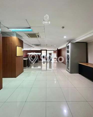 Kantor Dijual di Jakarta Selatan LT 280m2 & LB 670m2 Lokasi Terbaik! Kantor Dijual di Jakarta Selatan LT 280m2 & LB 670m2 Lokasi Terbaik!