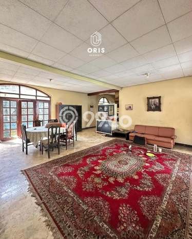 Rumah Luxury Modern Tanpa Renovasi di Lebak Bulus Jakarta Selatan Rumah Luxury Modern Tanpa Renovasi di Lebak Bulus Jakarta Selatan