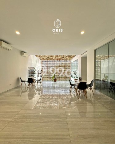 Area Ramai! Kantor Dijual di Jagakarsa untuk Bisnis Luas Bangunan 1589m2 Area Ramai! Kantor Dijual di Jagakarsa untuk Bisnis Luas Bangunan 1589m2