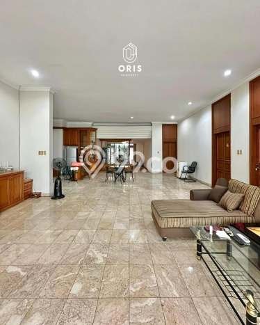 Rumah Elit Modern Tanpa Renovasi di Permata Hijau Jakarta Selatan Rumah Elit Modern Tanpa Renovasi di Permata Hijau Jakarta Selatan