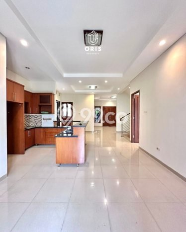 Dijual Rumah Luas Megah Dengan View Eksklusif di Cipete, Jakarta Selatan Dijual Rumah Luas Megah Dengan View Eksklusif di Cipete, Jakarta Selatan