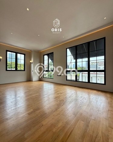 Rumah Luxury Modern Siap Huni di Senopati Jakarta Selatan Rumah Luxury Modern Siap Huni di Senopati Jakarta Selatan