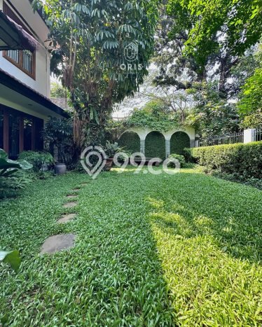 Siap Huni Rumah Mewah 4 Kamar di Kebayoran Baru Dekat ke Mana Saja Siap Huni Rumah Mewah 4 Kamar di Kebayoran Baru Dekat ke Mana Saja