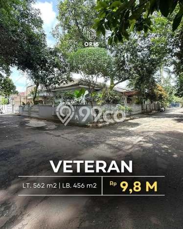 Rumah Luxury Modern Tanpa Renovasi di Veteran Jakarta Selatan Rumah Luxury Modern Tanpa Renovasi di Veteran Jakarta Selatan
