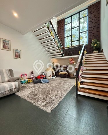 For Sale! Luxury House LT 1350m2 Desain Modern di Cipete For Sale! Luxury House LT 1350m2 Desain Modern di Cipete