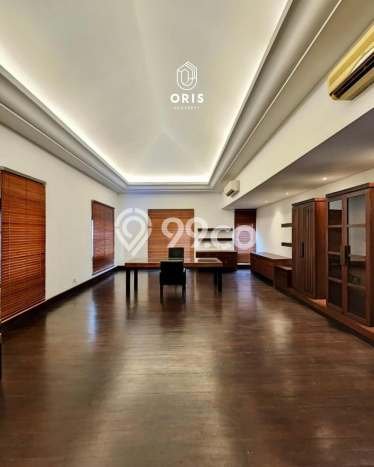 Rumah di Pondok Indah, Akses ke Pusat Kota, 4 KT Rumah di Pondok Indah, Akses ke Pusat Kota, 4 KT