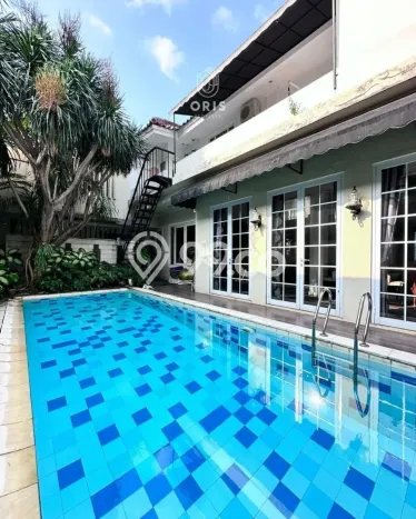 Ready to Use! Luxury House LT 450m2 Desain Modern di Kemang Ready to Use! Luxury House LT 450m2 Desain Modern di Kemang