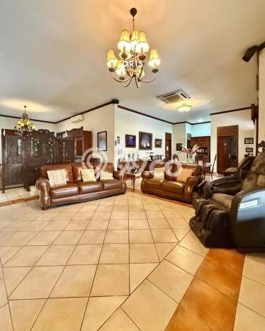 Dijual Rumah Premium dengan Fasilitas Sekitar Lengkap di Cilandak, Jakarta Selatan Dijual Rumah Premium dengan Fasilitas Sekitar Lengkap di Cilandak, Jakarta Selatan