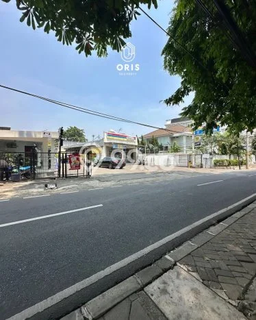 Komersial Dijual di Jakarta Selatan LT 1100m2 & LB 145m2 Lokasi Terbaik! Komersial Dijual di Jakarta Selatan LT 1100m2 & LB 145m2 Lokasi Terbaik!