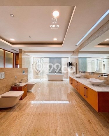 Jual Rumah Mewah Megah Dengan View Eksklusif di Pondok Indah, Jakarta Selatan Jual Rumah Mewah Megah Dengan View Eksklusif di Pondok Indah, Jakarta Selatan