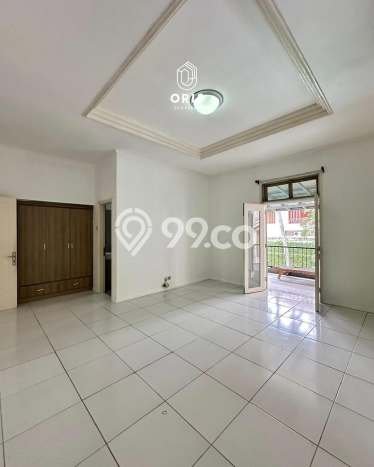 Hunian Mewah Dijual LT 894m2 di Menteng, Jakarta Pusat Hunian Mewah Dijual LT 894m2 di Menteng, Jakarta Pusat