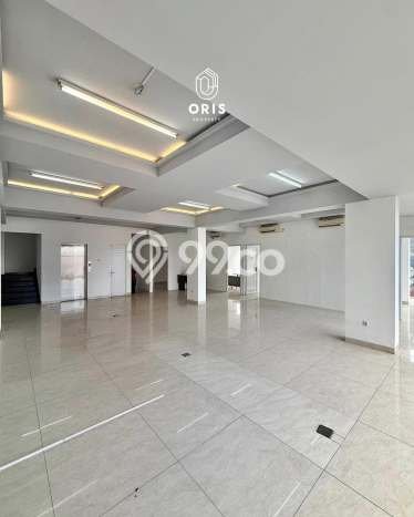 Kantor Dijual di Jakarta Selatan LT 250m2 & LB 600m2 Lokasi Terbaik! Kantor Dijual di Jakarta Selatan LT 250m2 & LB 600m2 Lokasi Terbaik!