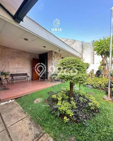 Dijual Rumah Premium dengan Fasilitas Sekitar Lengkap di Kebayoran Baru, Jakarta Selatan Dijual Rumah Premium dengan Fasilitas Sekitar Lengkap di Kebayoran Baru, Jakarta Selatan